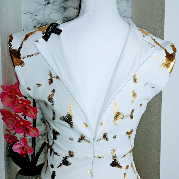 Bebe Ethereal Girl Sleeveless V-neck Peplum Dress - Picture 5 of 8